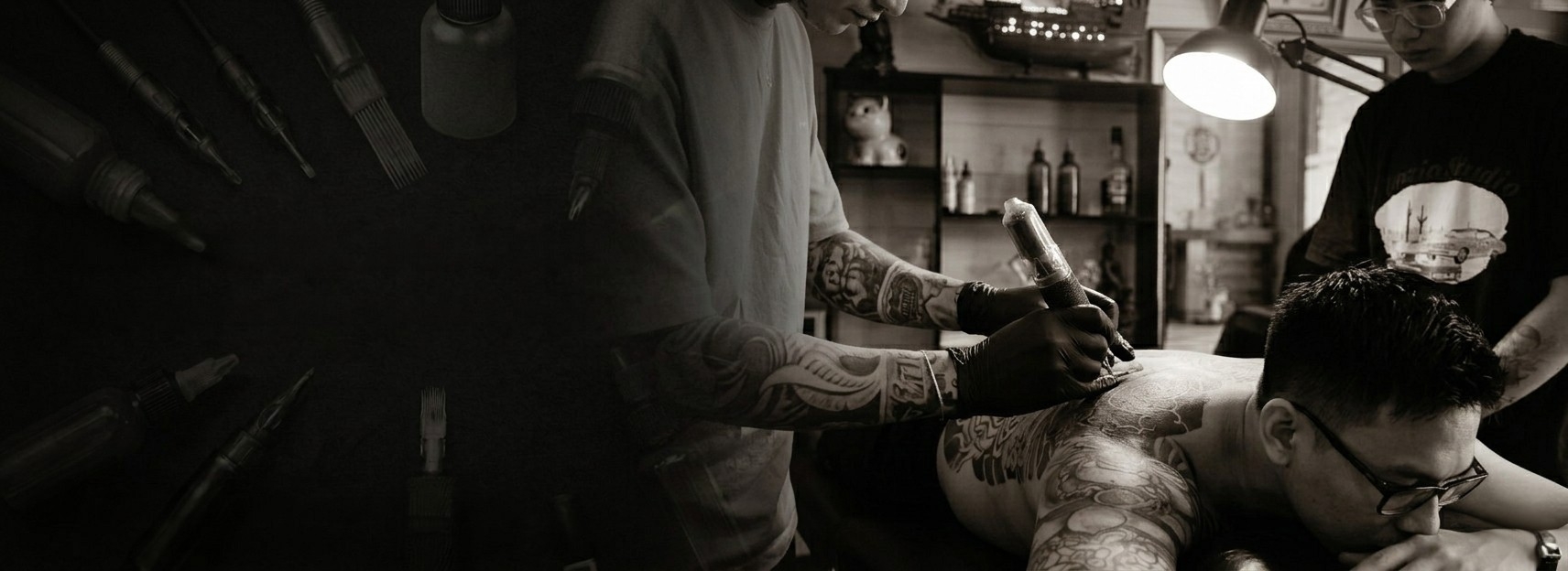 INK & CHILL
Ghozk Tattoo Studio is more than a place to get inked — it’s a space to relax, express, and connect. With over a decade of experience and a passion for detail, we offer high-quality tattoos in a chill, welcoming studio in Hanoi’s Old Quarter. Our vibe is simple: Ink & Chill. That means no stress, no rush — just great art in a great atmosphere.
BOOK NOW
VISIT OUR GALLERY
